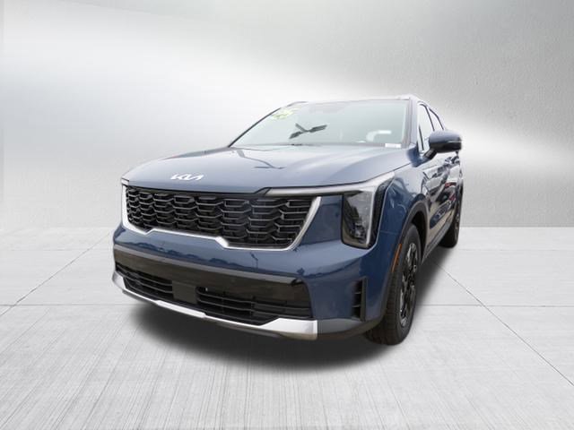 New 2025 Kia Sorento S image 3