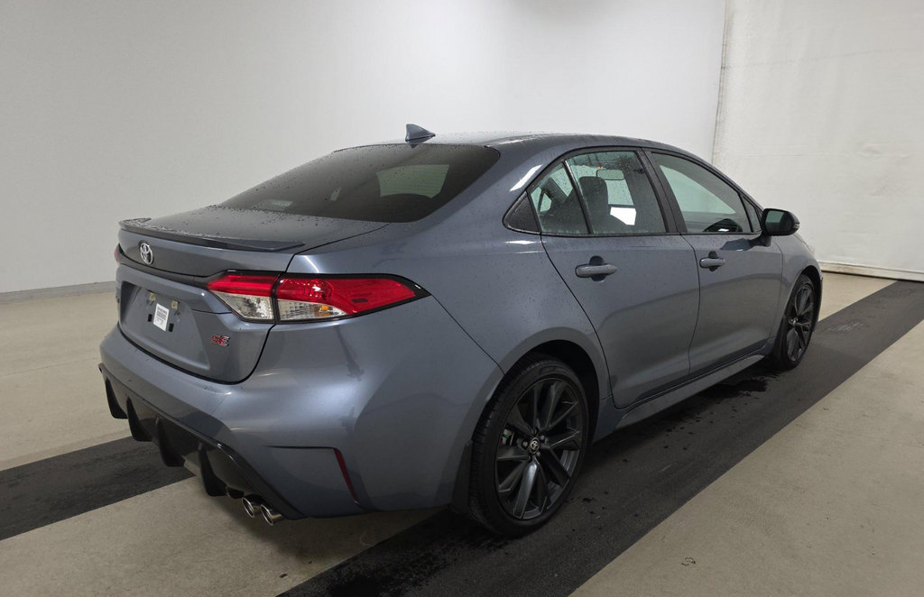 Used 2025 Toyota Corolla SE FWD image 4