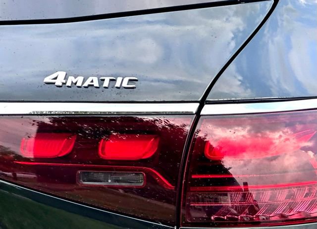 Used 2024 Mercedes-Benz GLS 450 4MATIC image 12
