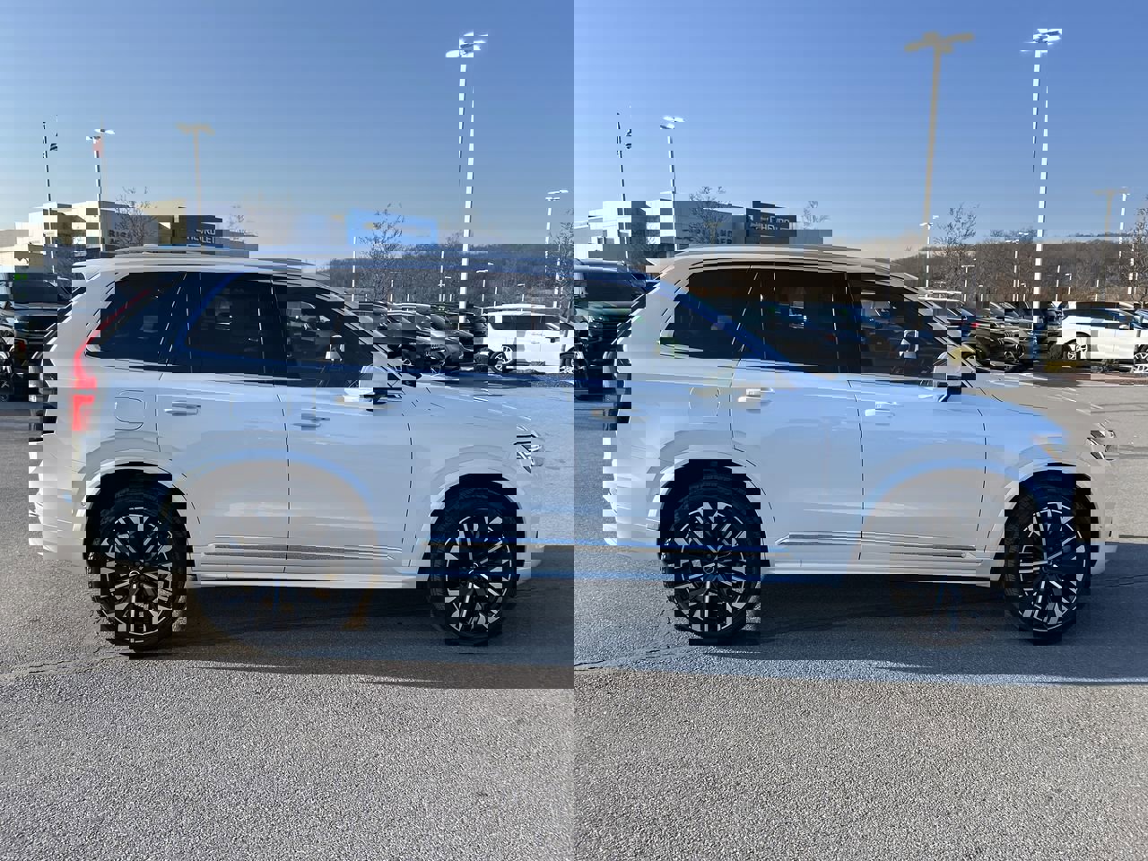 Used 2026 Volvo XC90 B5 Plus w/ Protection Package image 8