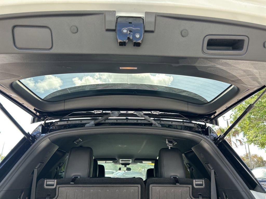 Certified 2023 Nissan Pathfinder Rock Creek image 51