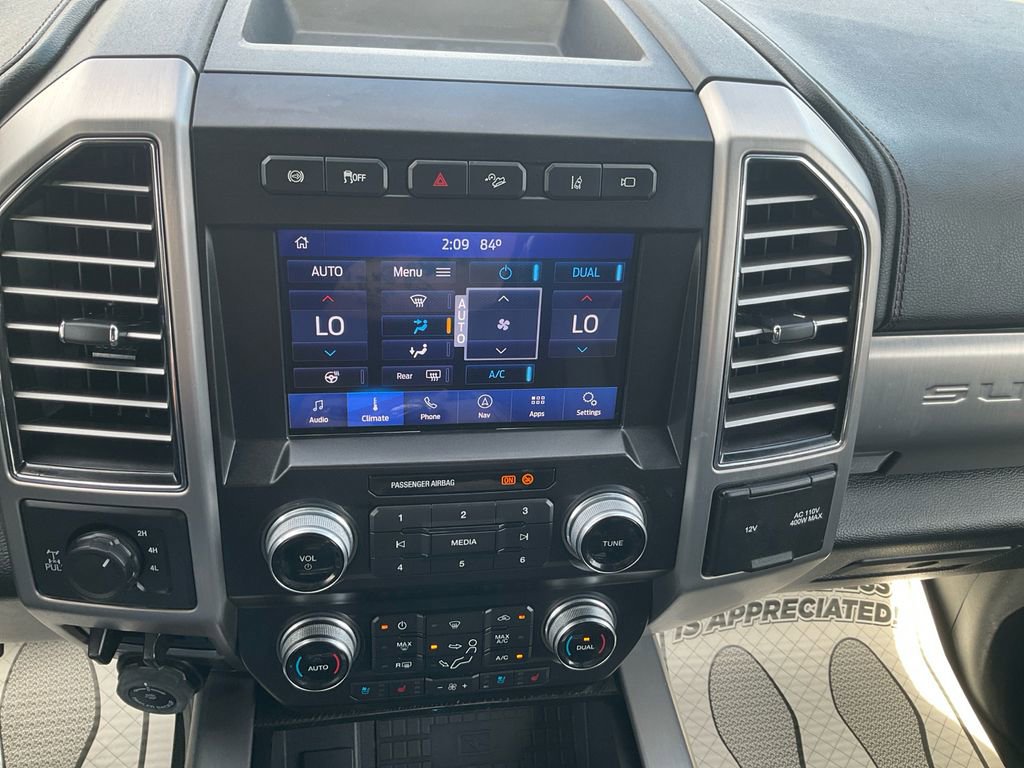 Used 2020 Ford F350 Platinum w/ FX4 Off-Road Package AWD/4WD image 24