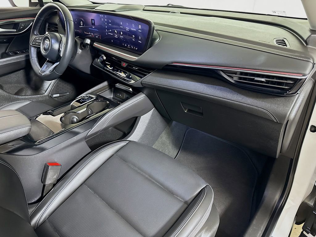 Used 2025 Buick Envision Preferred AWD/4WD image 28