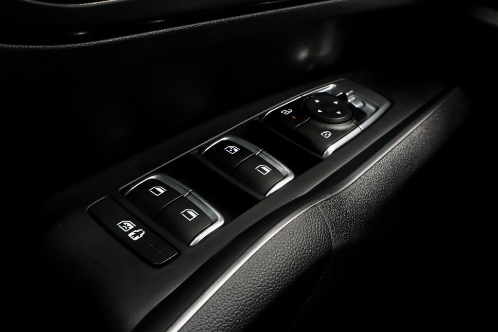 Used 2024 Kia Sorento S image 28