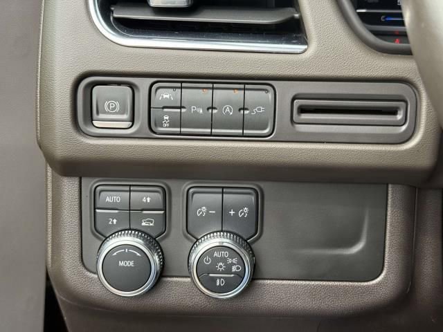 Used 2022 GMC Yukon SLE w/ Gmc Pro Safety Plus Package AWD/4WD image 18