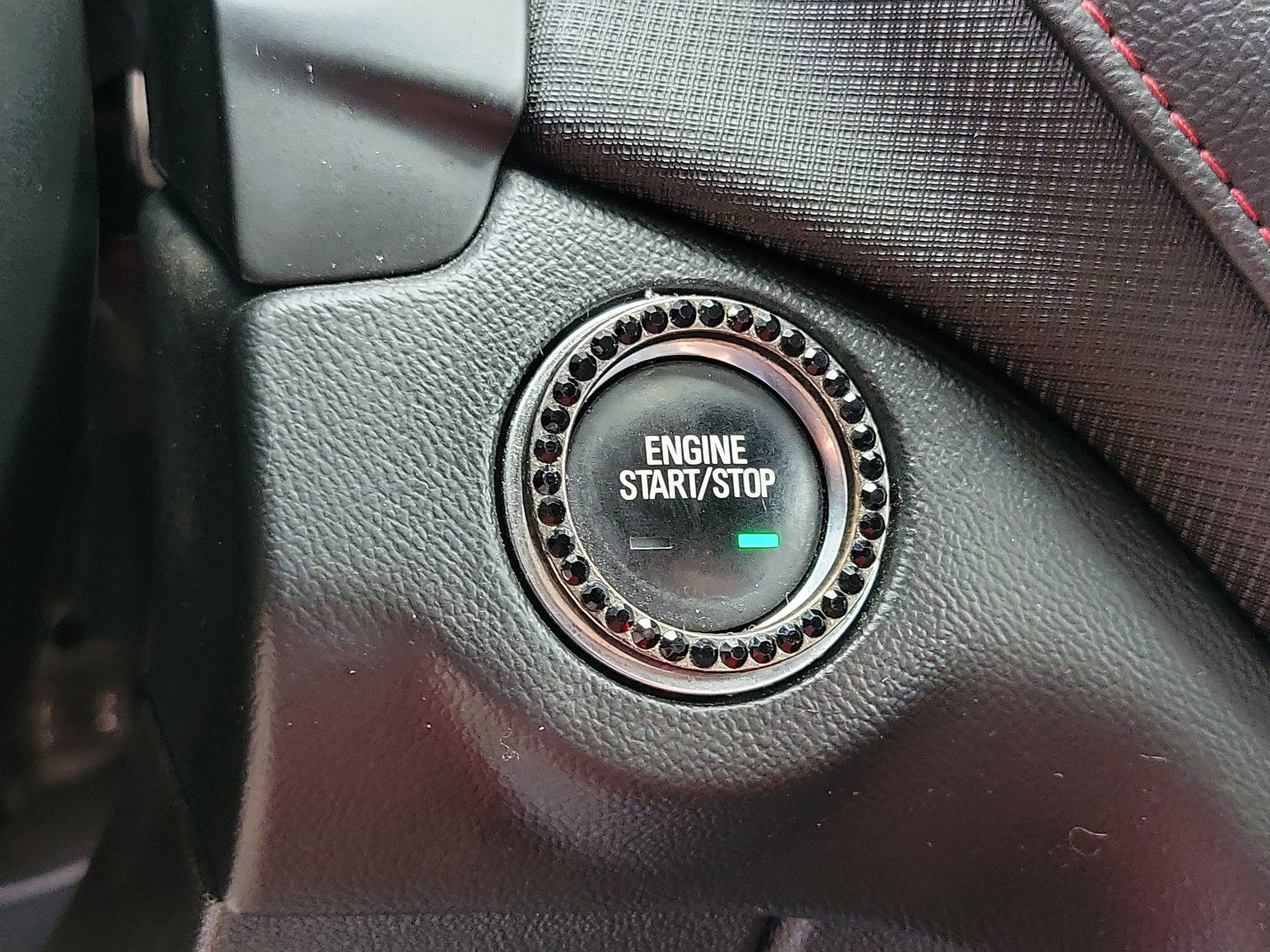 Used 2022 Chevrolet Equinox RS FWD image 8