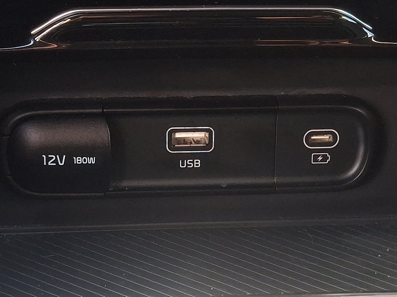 Certified 2023 Kia Sportage LX image 24