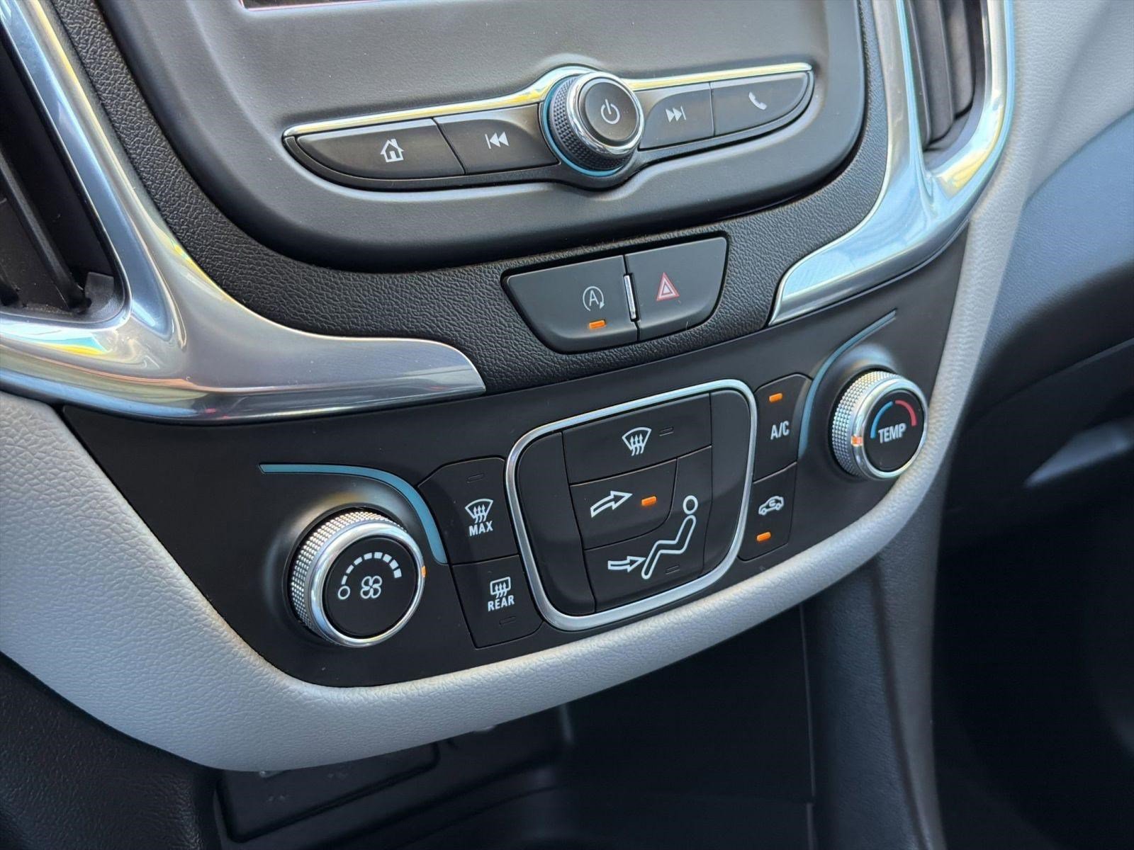 Used 2023 Chevrolet Equinox LS FWD image 16