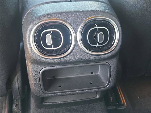 Used 2024 Mercedes-Benz GLC 300 4MATIC image 15