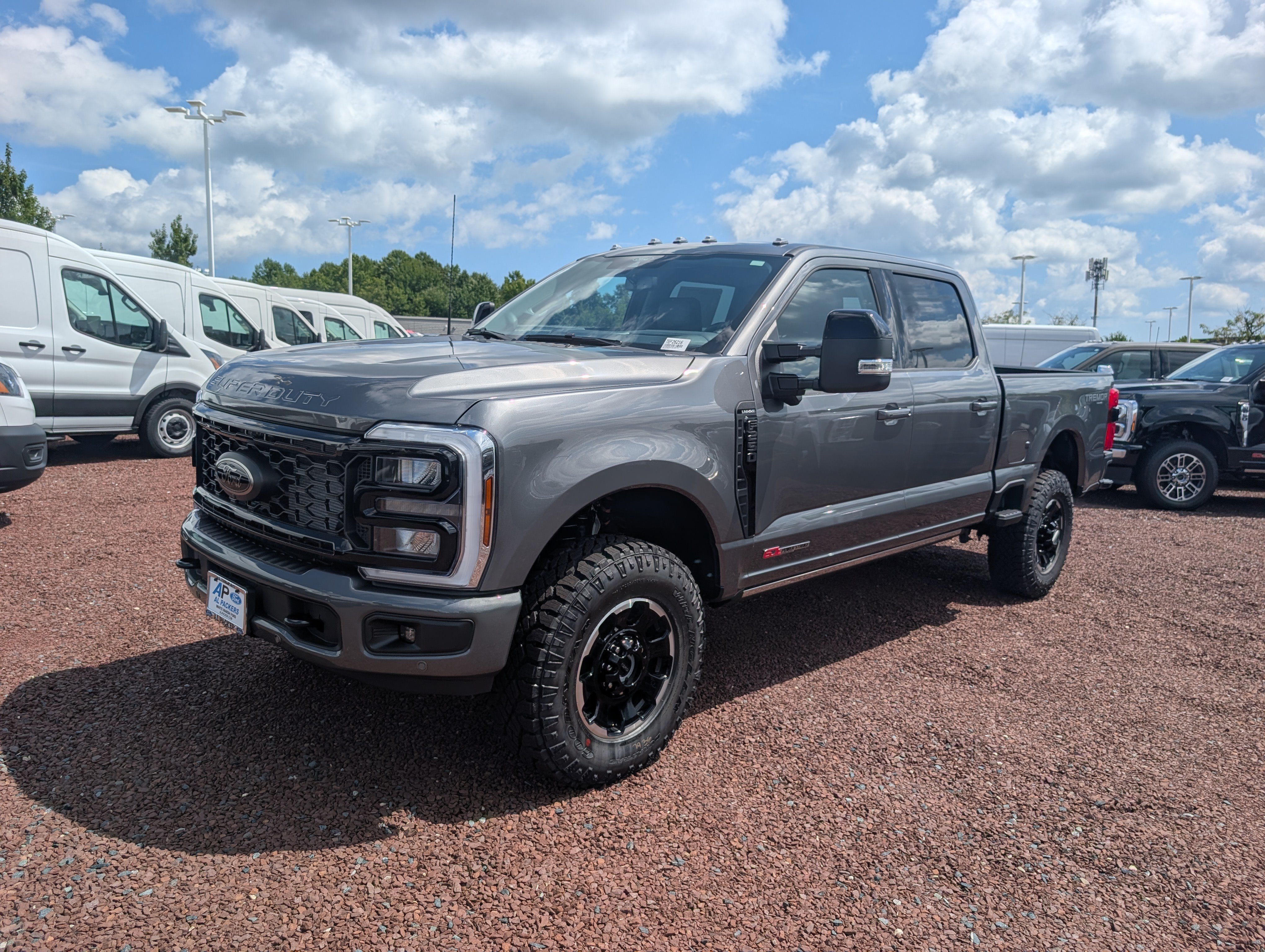 New 2026 Ford F250 Lariat w/ Tremor Off-Road Package AWD/4WD image 4