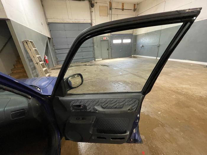 Used 1998 Toyota RAV4 2WD 4-Door image 29