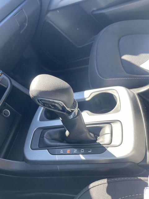 Used 2022 Chevrolet Colorado LT w/ Fleet Safety Package image 19