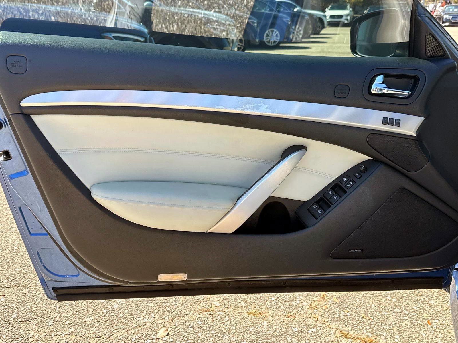 Used 2013 INFINITI G37 Sport w/ Premium Pkg image 11