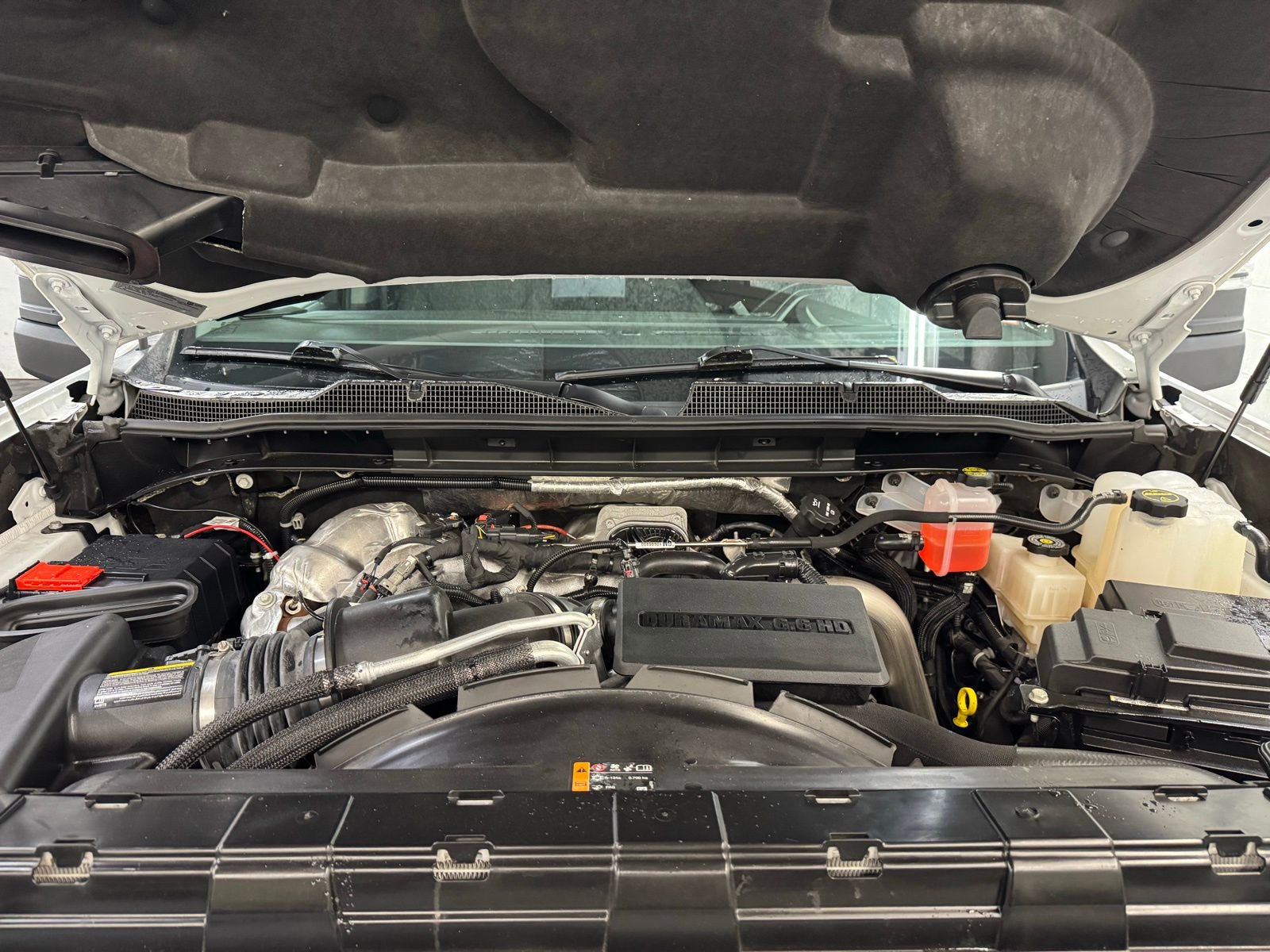 Used 2024 Chevrolet Silverado 3500 LT image 12