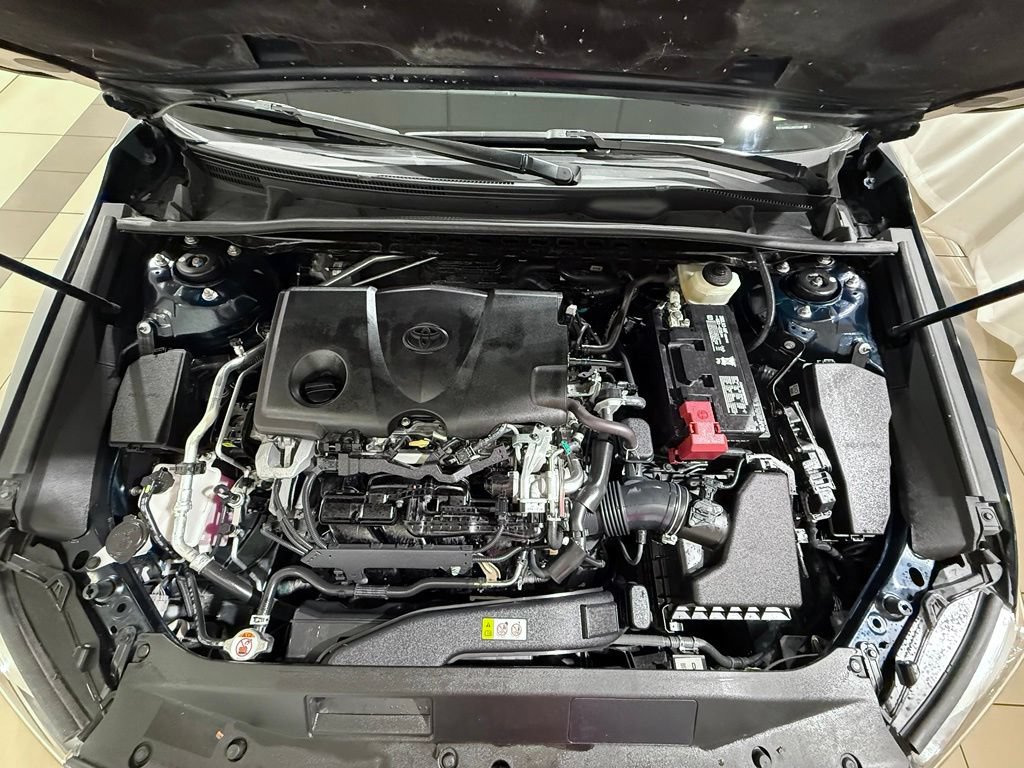 Used 2018 Toyota Camry XLE w/ Audio Package FWD image 10