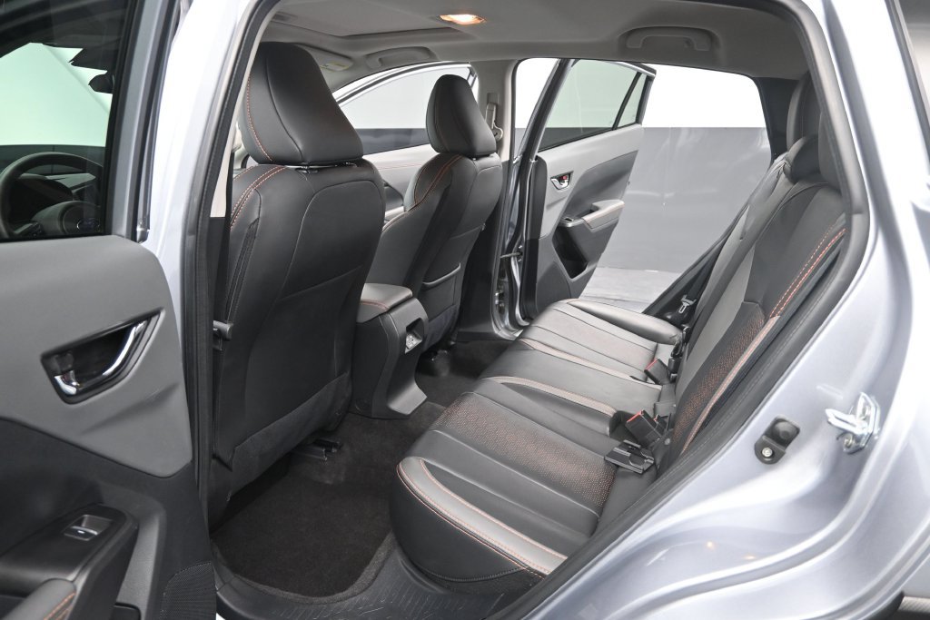 Used 2025 Subaru Crosstrek 2.5i Limited AWD/4WD image 16