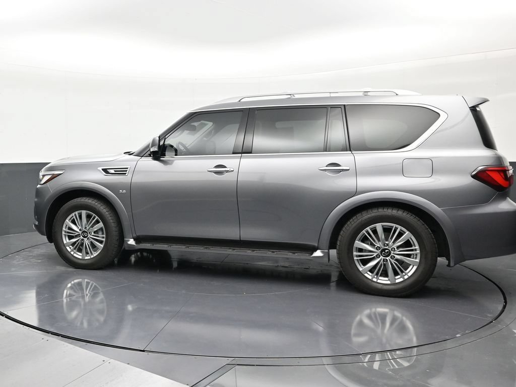 Used 2019 INFINITI QX80 Luxe w/ All-Season Package RWD image 2