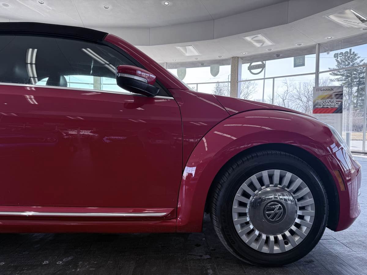 Used 2013 Volkswagen Beetle 2.5 image 6
