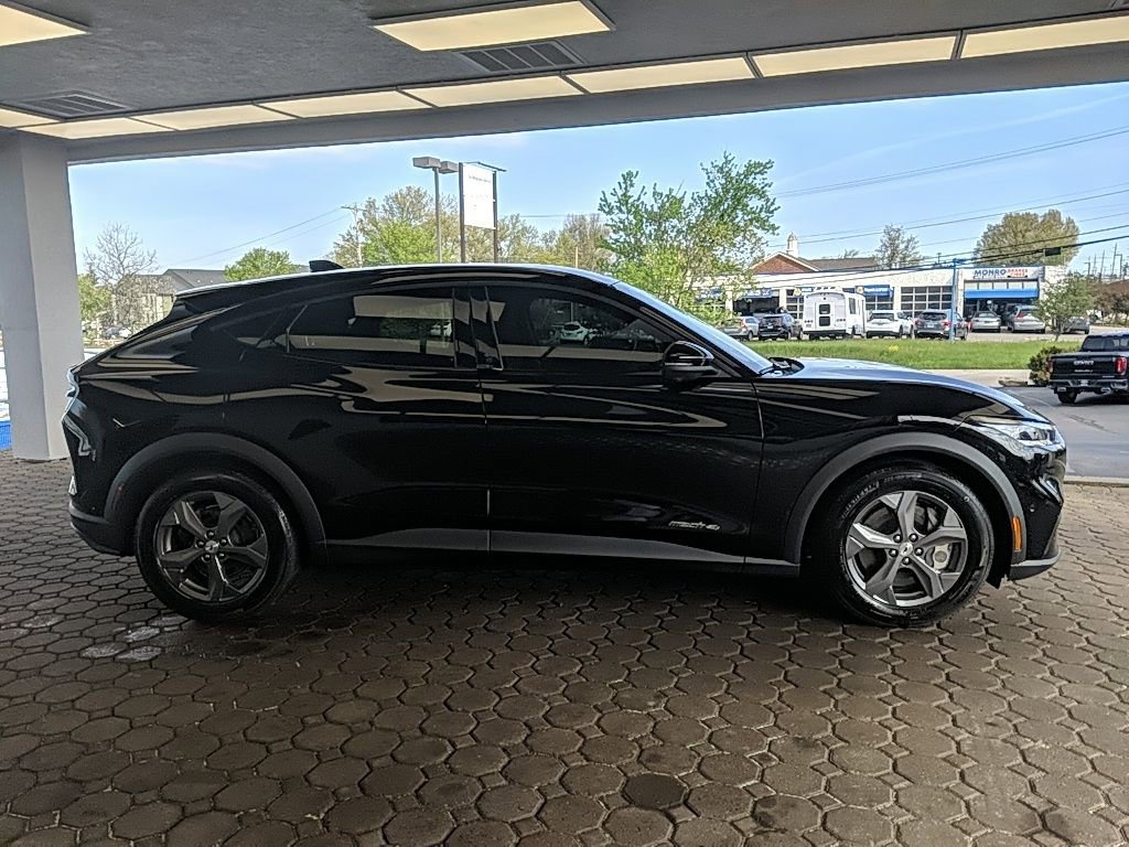 Used 2023 Ford Mustang Mach-E Select AWD/4WD image 5
