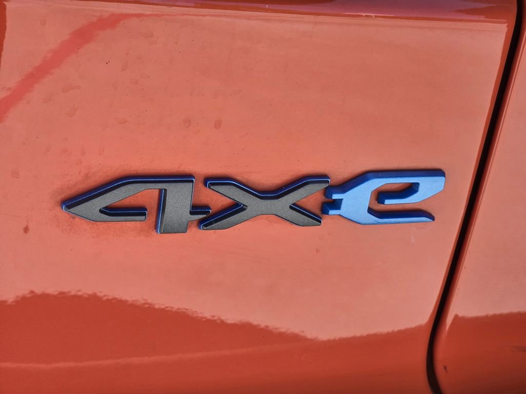 Used 2023 Jeep Wrangler Unlimited w/ Safety Group image 13