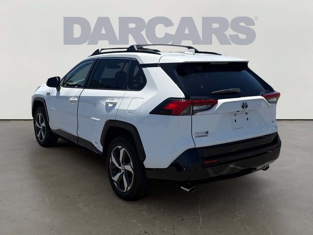 Used 2024 Toyota RAV4 SE w/ Weather & Moonroof Package AWD/4WD image 5