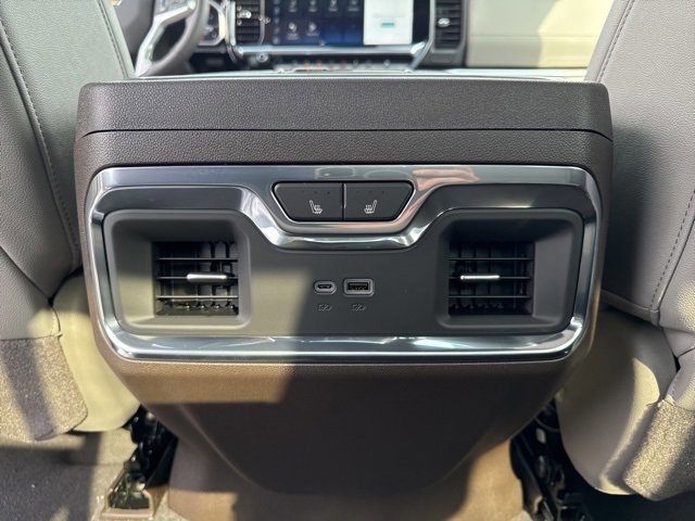 New 2026 Chevrolet Silverado 1500 LTZ w/ LTZ Premium Package image 15
