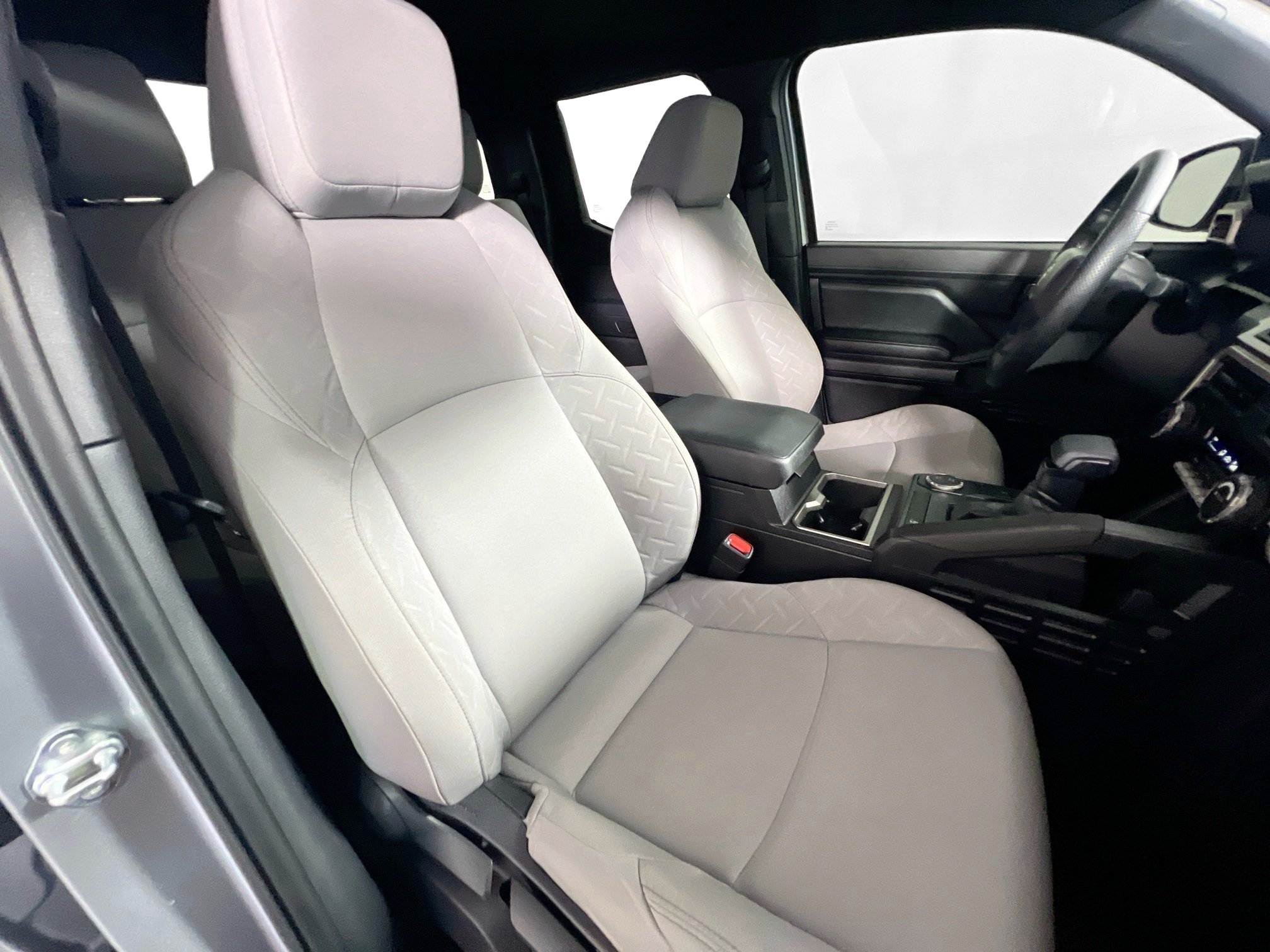 Used 2024 Toyota Tacoma SR5 RWD image 30