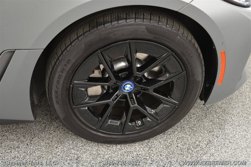 Used 2023 BMW i4 eDrive35 w/ Premium Package RWD image 48