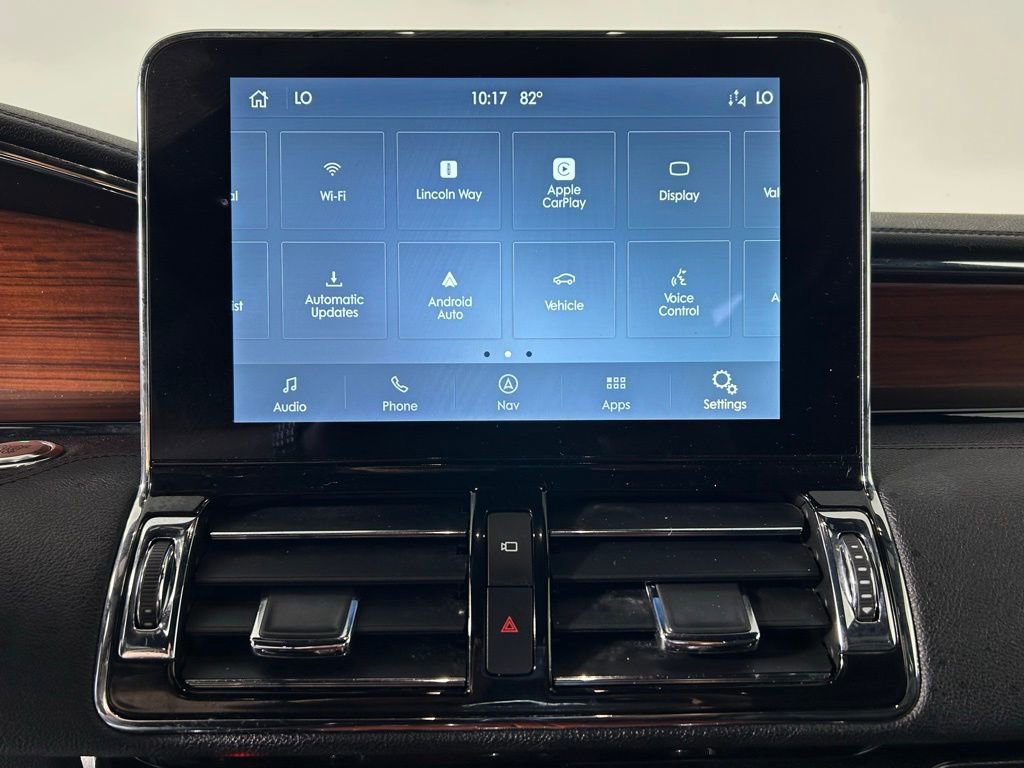 Used 2020 Lincoln Navigator L Reserve w/ Luxury Package AWD/4WD image 22