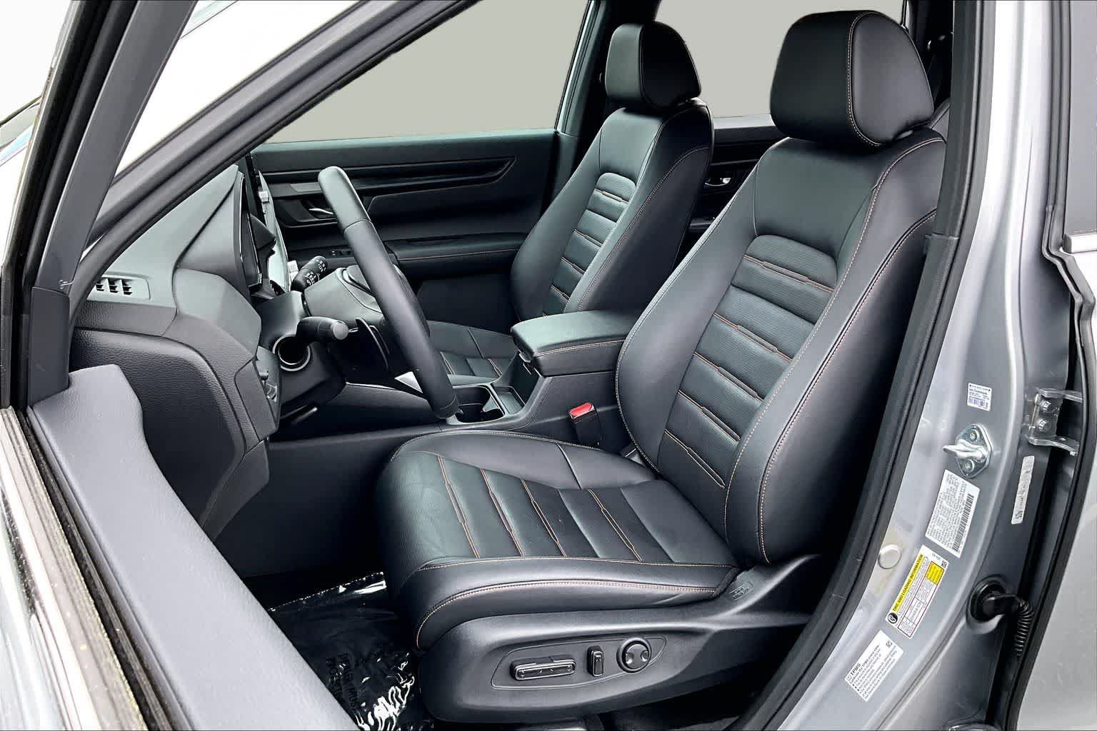 Certified 2025 Honda CR-V Sport-L image 8