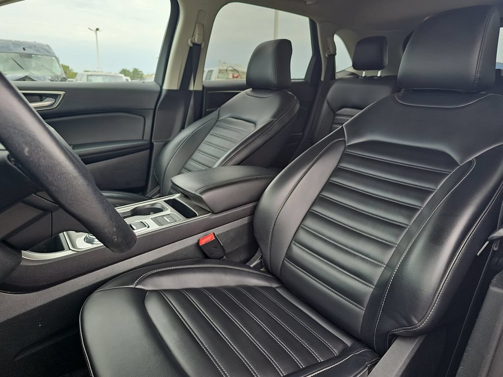Used 2024 Ford Edge SEL AWD/4WD image 14