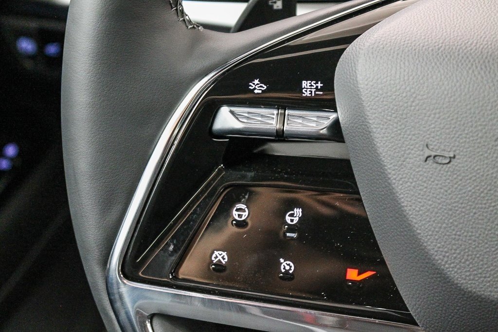 New 2026 Cadillac Vistiq Sport image 16