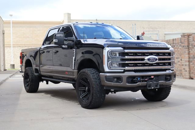 Used 2023 Ford F250 King Ranch w/ Tremor Off-Road Package AWD/4WD image 2
