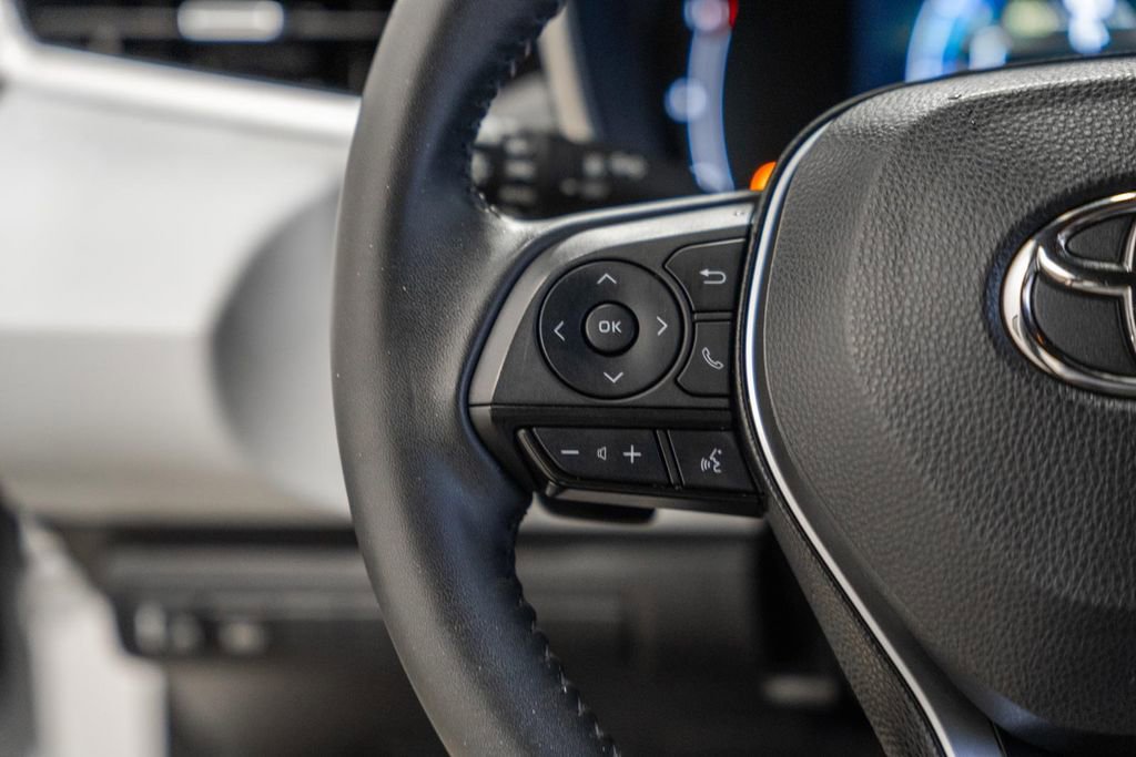 Used 2023 Toyota Corolla XSE image 25