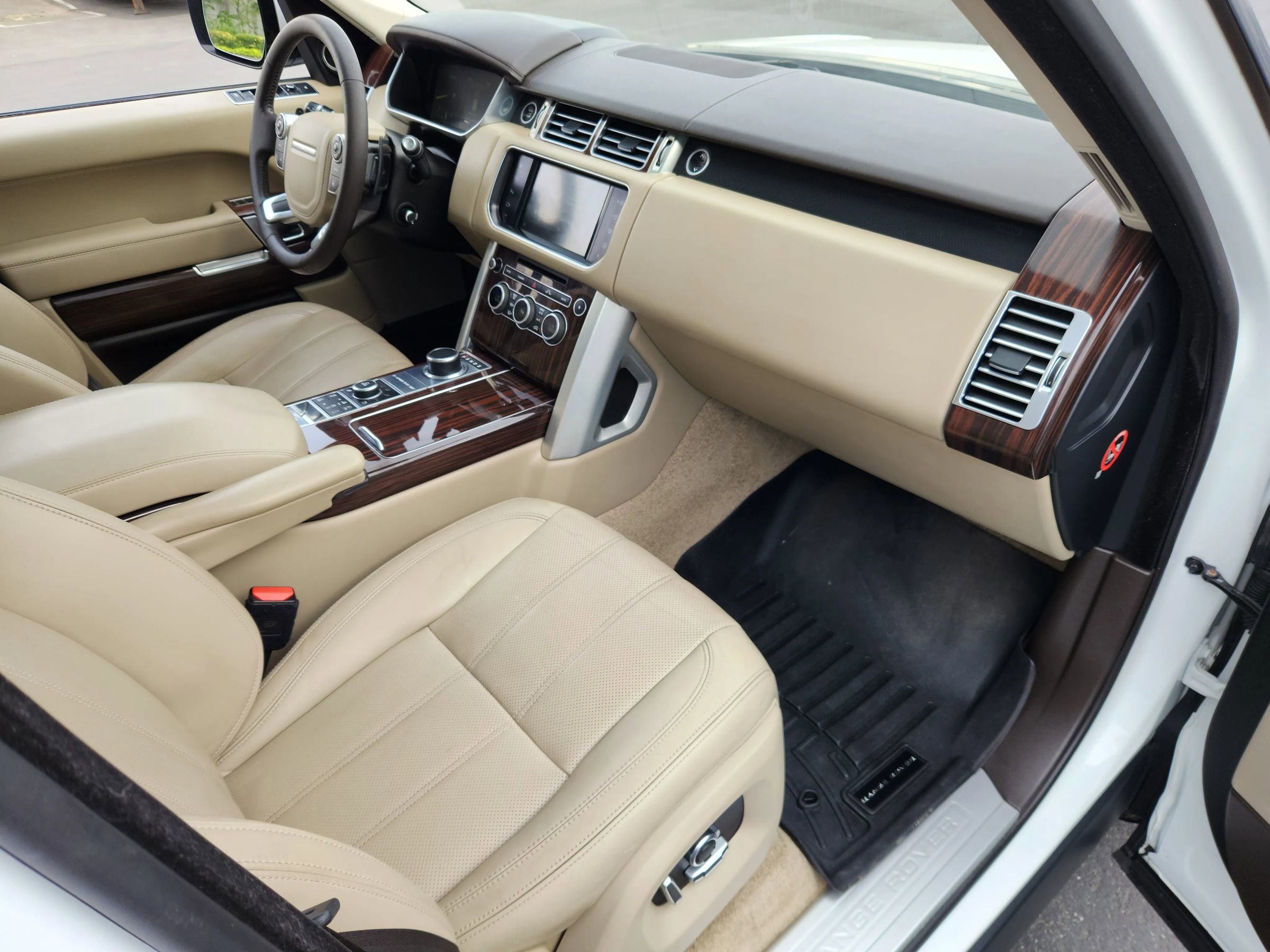Used 2016 Land Rover Range Rover HSE AWD/4WD image 22