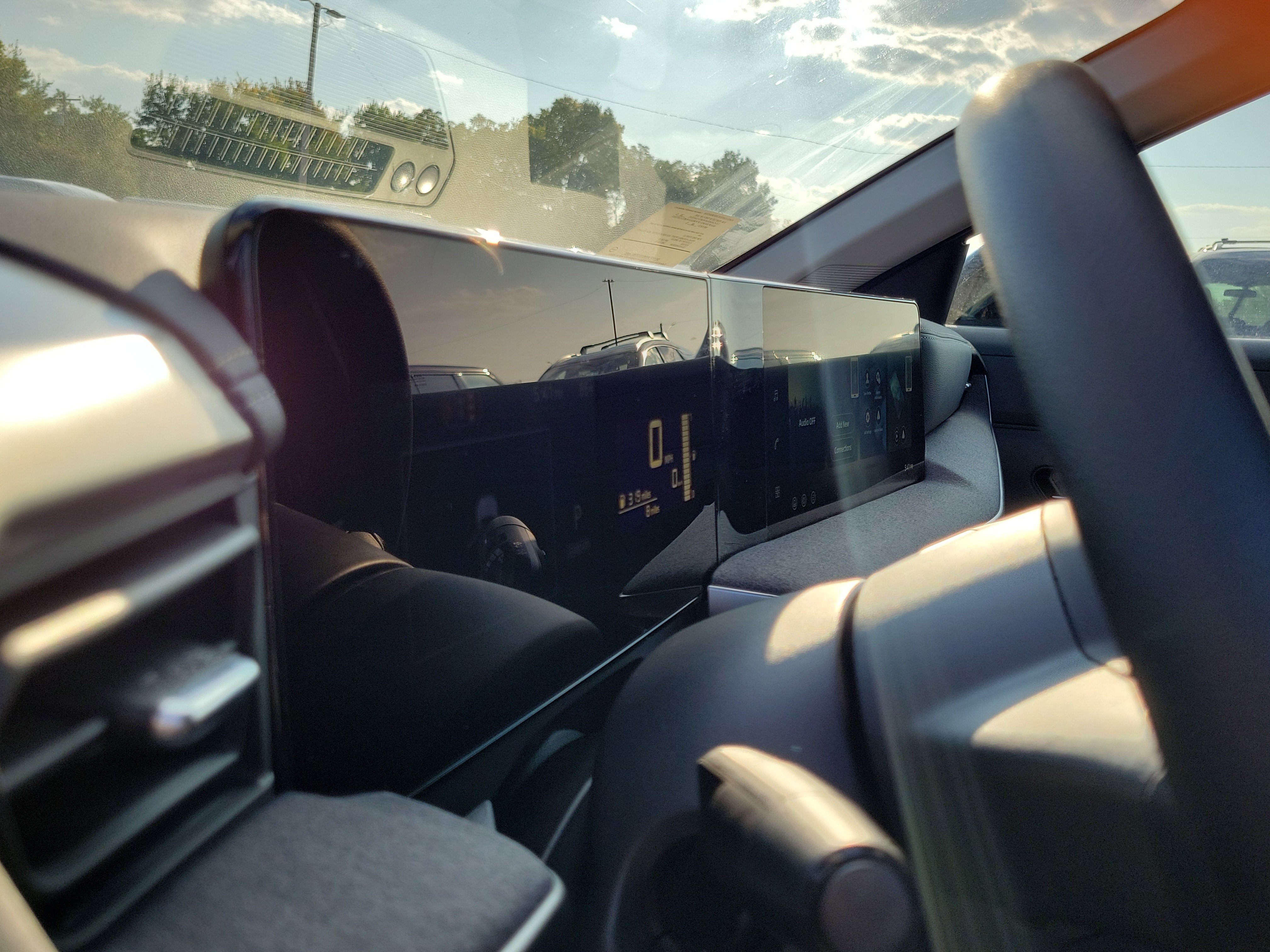 New 2026 Nissan Kicks SV w/ SV Premium Package image 20