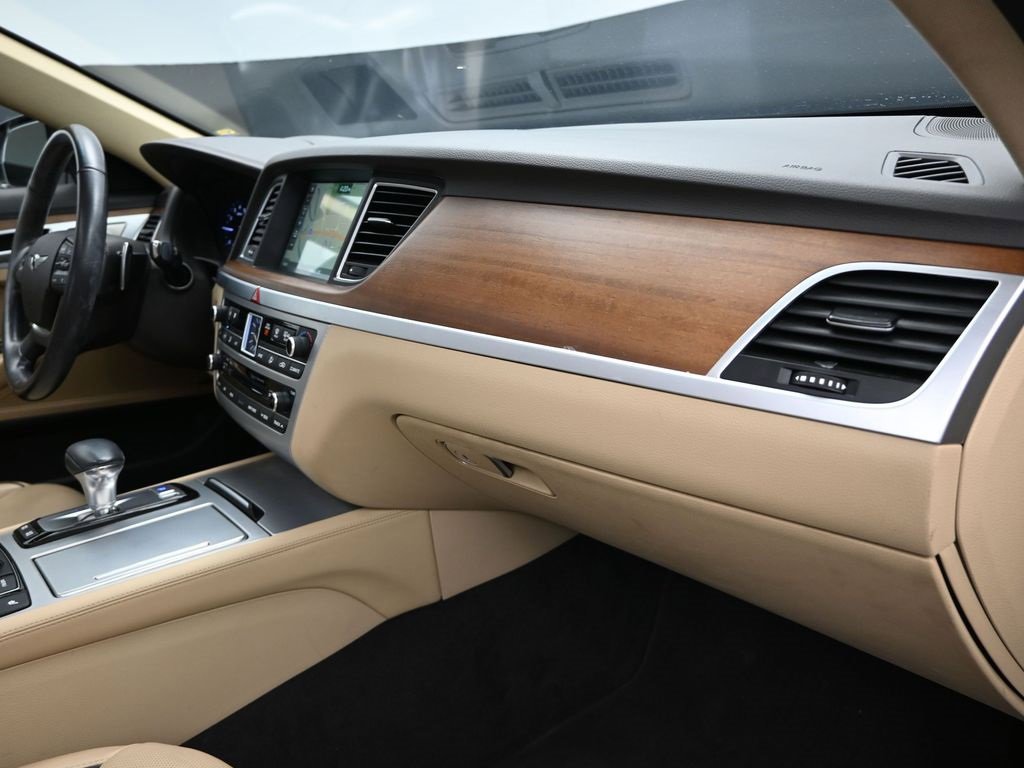 Used 2018 Genesis G80 3.8 w/ Option Group 03 image 24