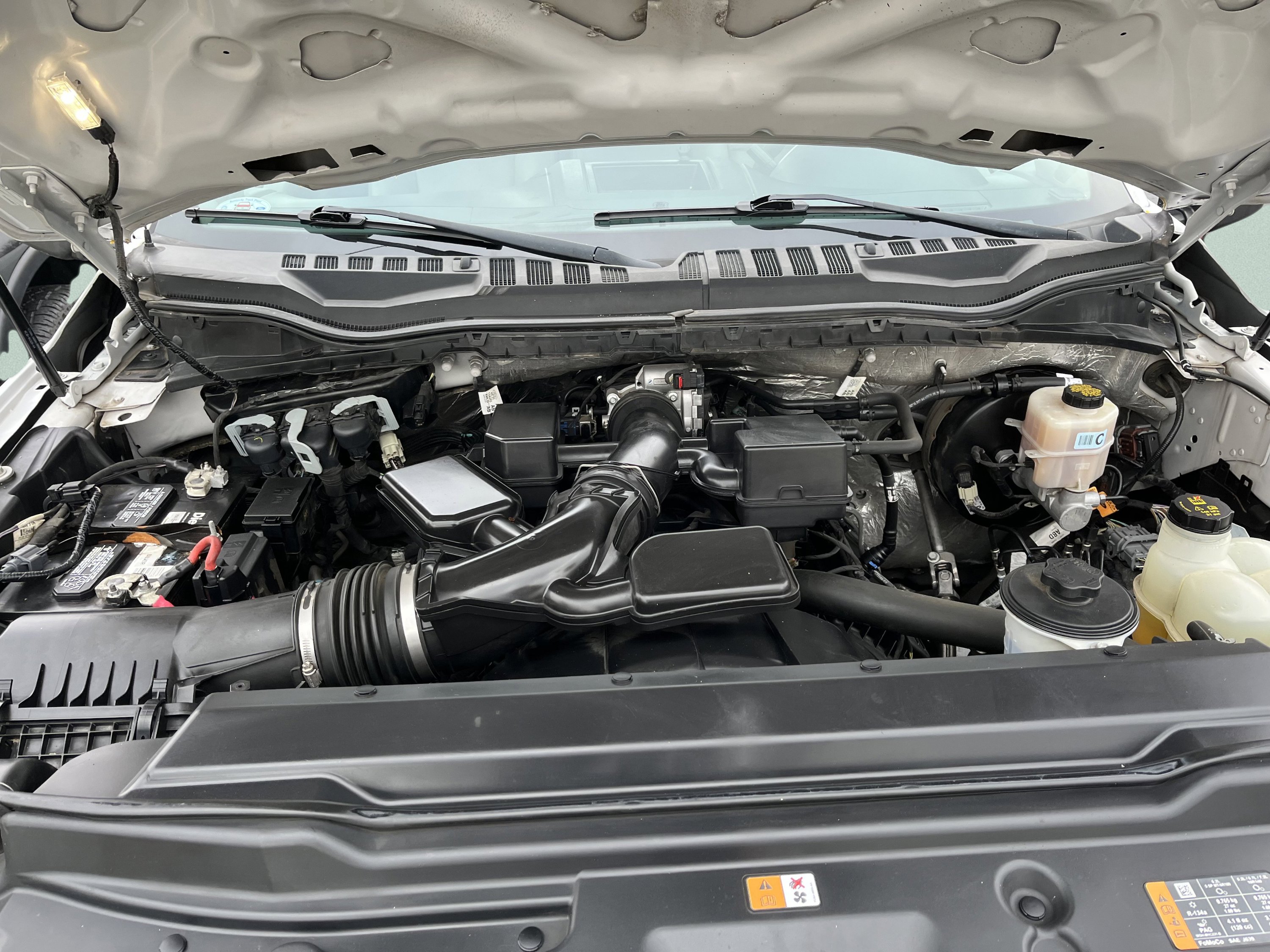 Used 2020 Ford F250 XL w/ Power Equipment Group image 12