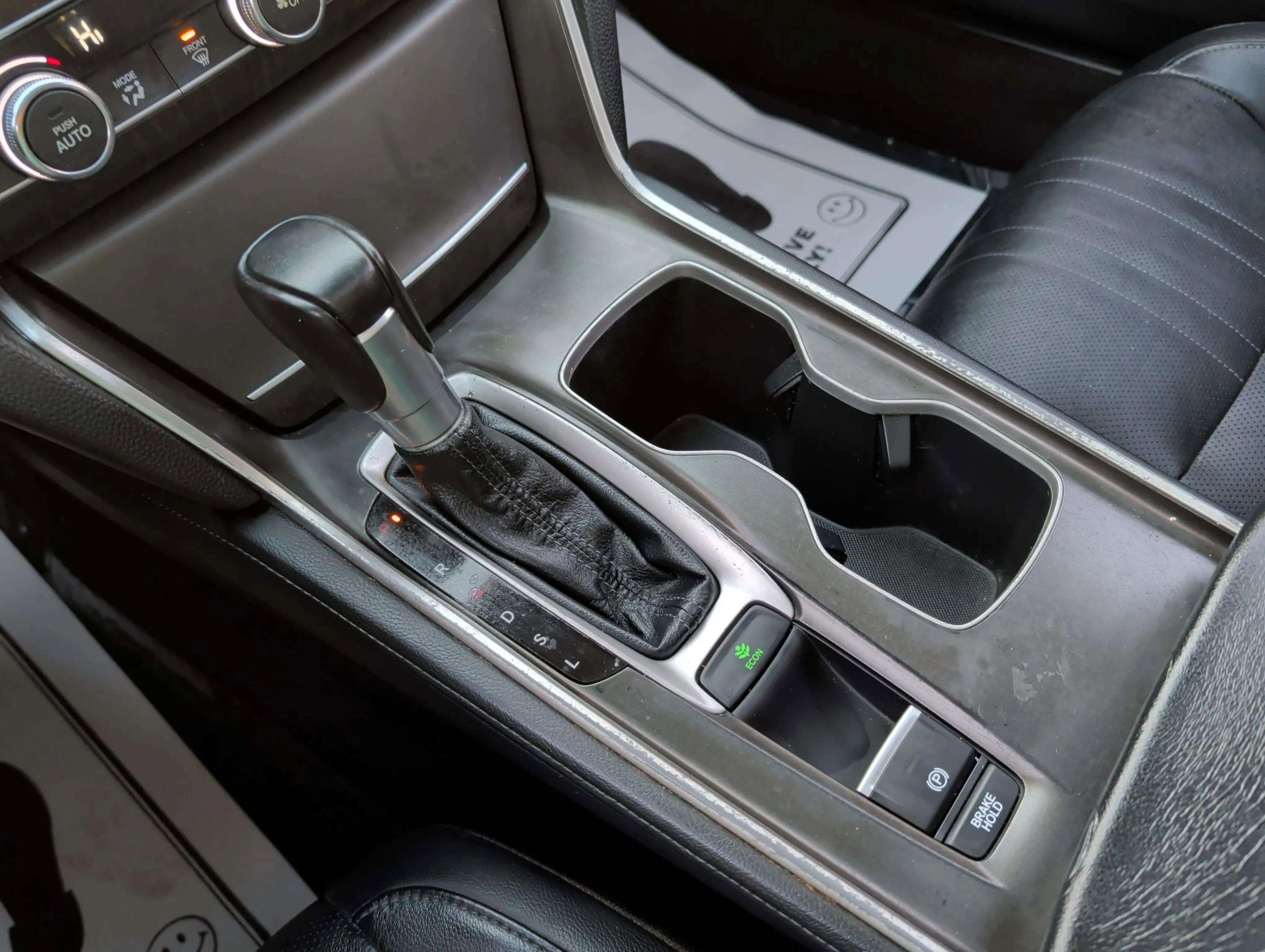 Used 2018 Honda Accord EX-L image 37