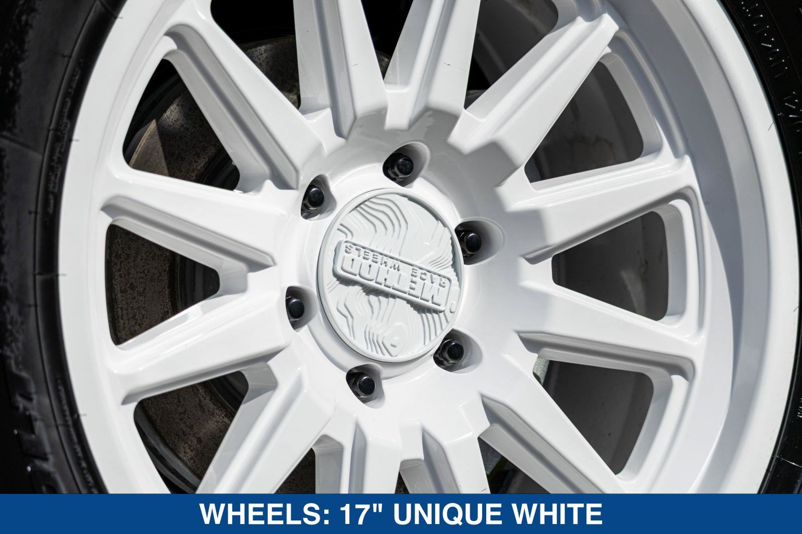 New 2026 Ford Bronco Heritage Edition AWD/4WD image 27