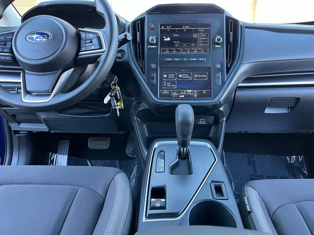 Certified 2025 Subaru Impreza 2.0i image 17