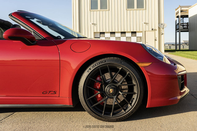 Used 2018 Porsche 911 Targa 4 GTS AWD/4WD image 10