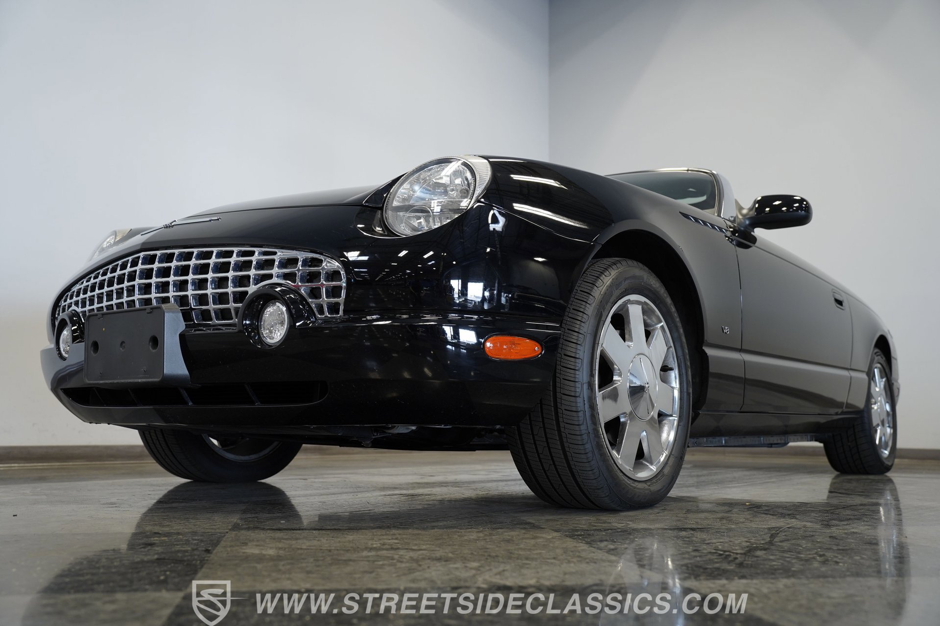 Used 2003 Ford Thunderbird RWD image 19