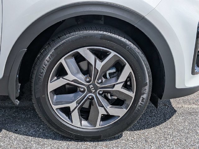 Used 2021 Kia Sportage EX FWD image 13