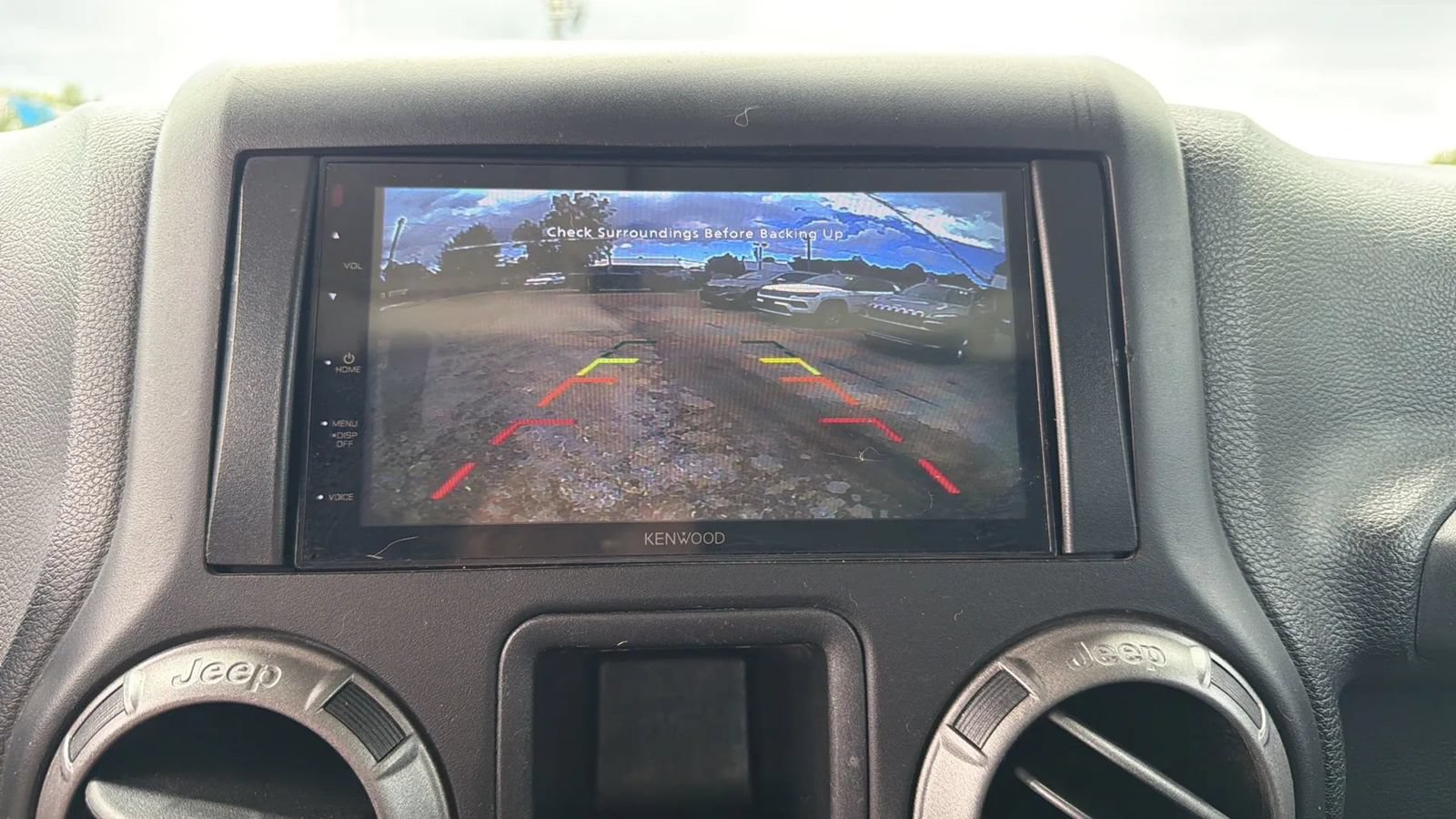 Used 2015 Jeep Wrangler Unlimited Sport AWD/4WD image 27
