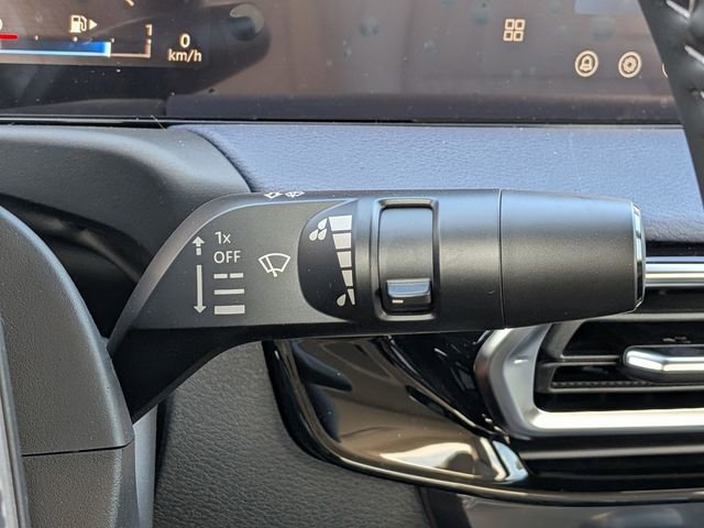 New 2026 Nissan Sentra SL w/ Floor Mat Package FWD image 23
