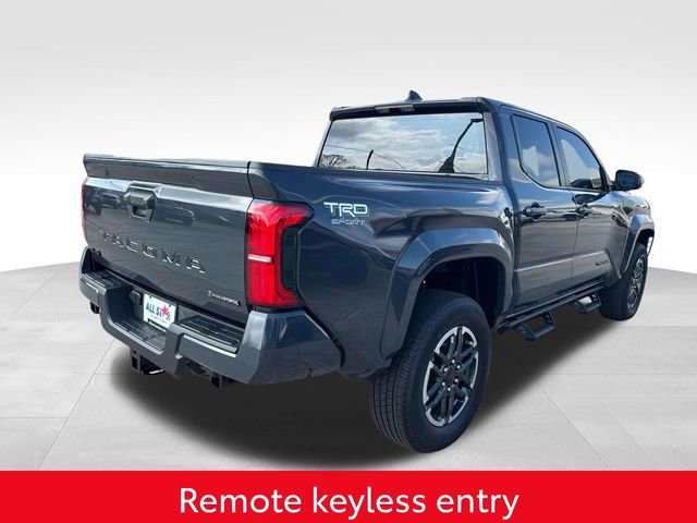 Used 2025 Toyota Tacoma TRD Sport image 9