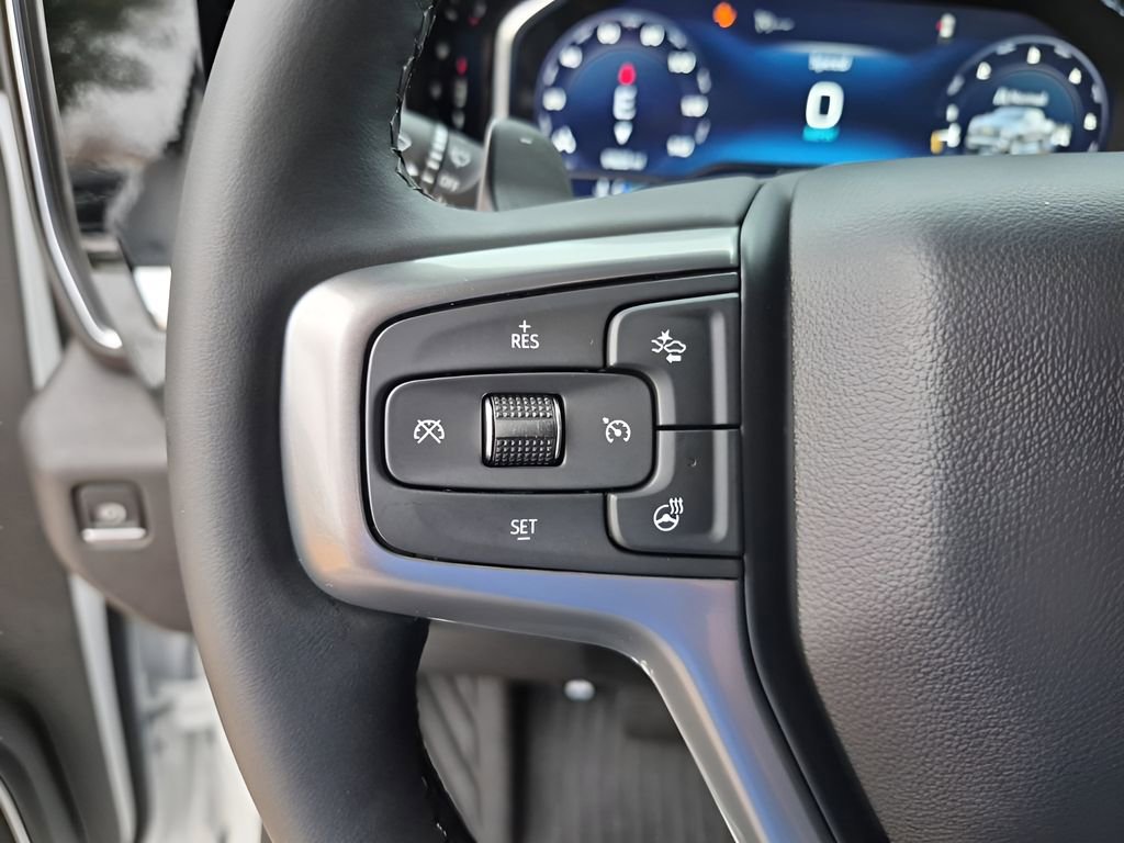 Used 2025 Chevrolet Silverado 1500 RST image 34