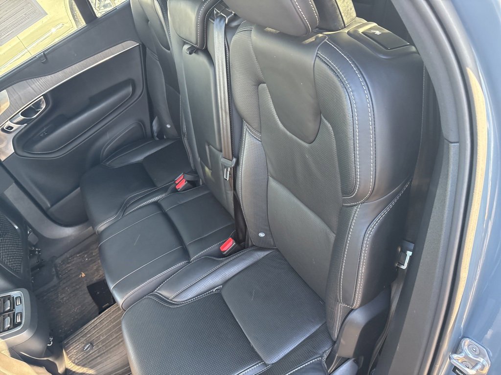 Used 2020 Volvo XC90 T6 Inscription w/ Protection Package Premier image 38