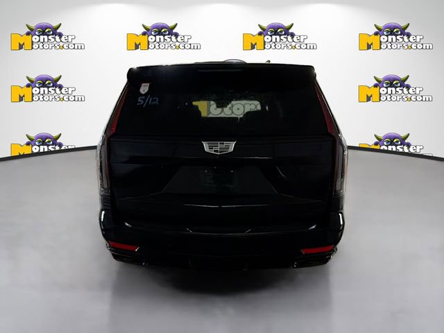 Used 2022 Cadillac Escalade Sport Platinum AWD/4WD image 5